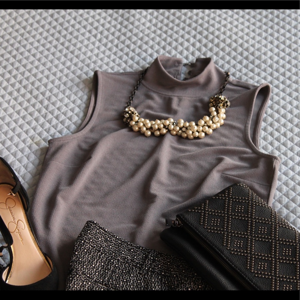 Sleeveless Banana Republic Blouse